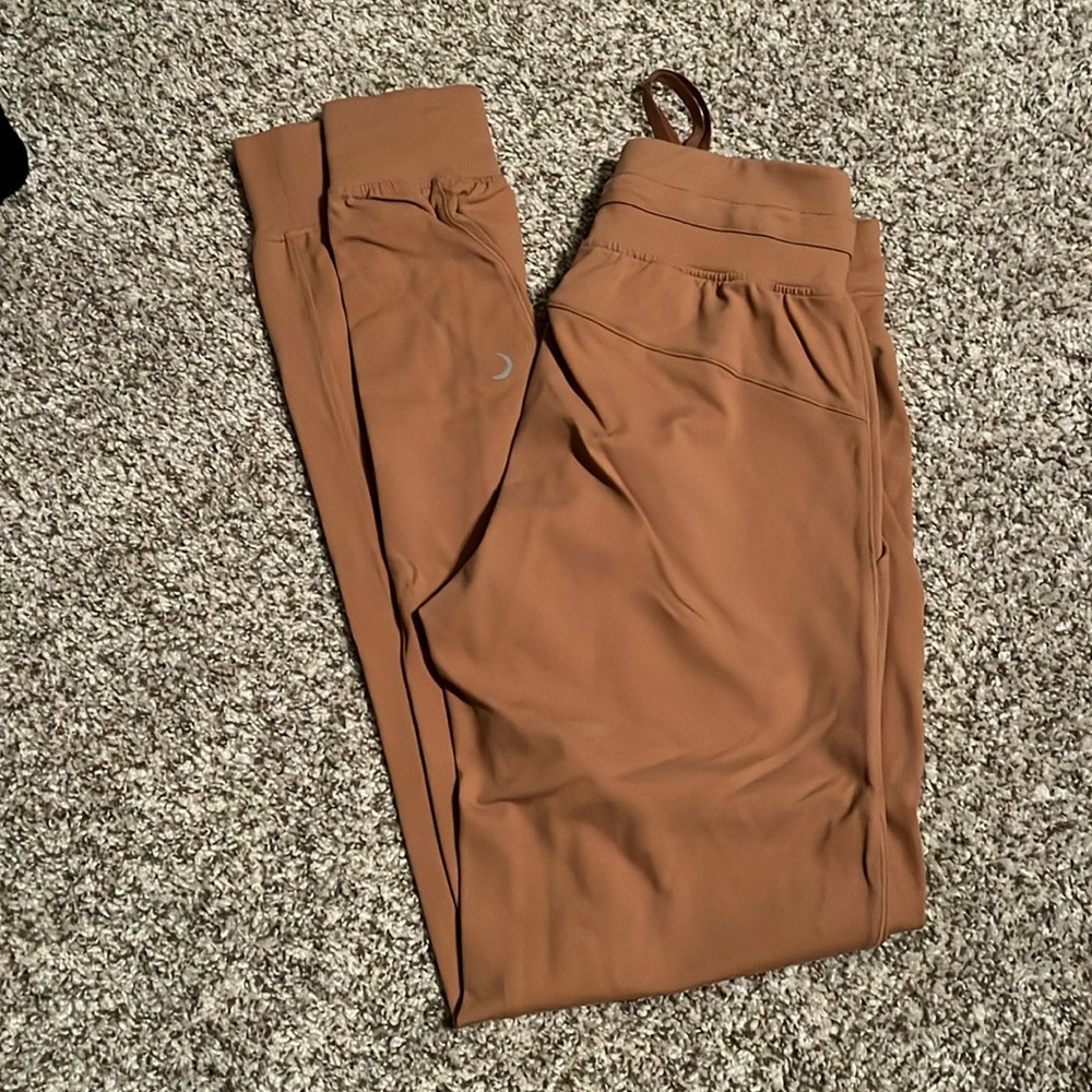 Zyia joggers